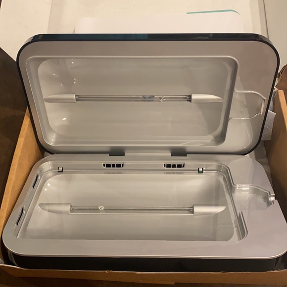 COPY - COPY - Phone soap 3 UV C light Sanitizer and  charger. Two charge port - Picture 3 of 10